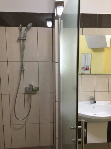 Фото номера Апартаменты с 2 спальнями Гостевой дом Casa Caprioara г. Петрошани 3